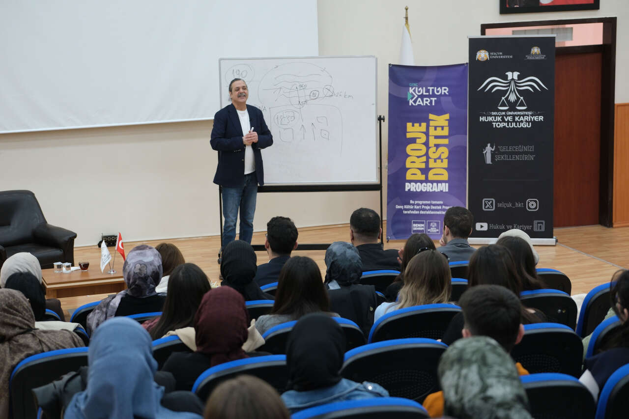 Konya'yı seçen öğrencilere 50 bin TL'ye kadar destek verilecek 10